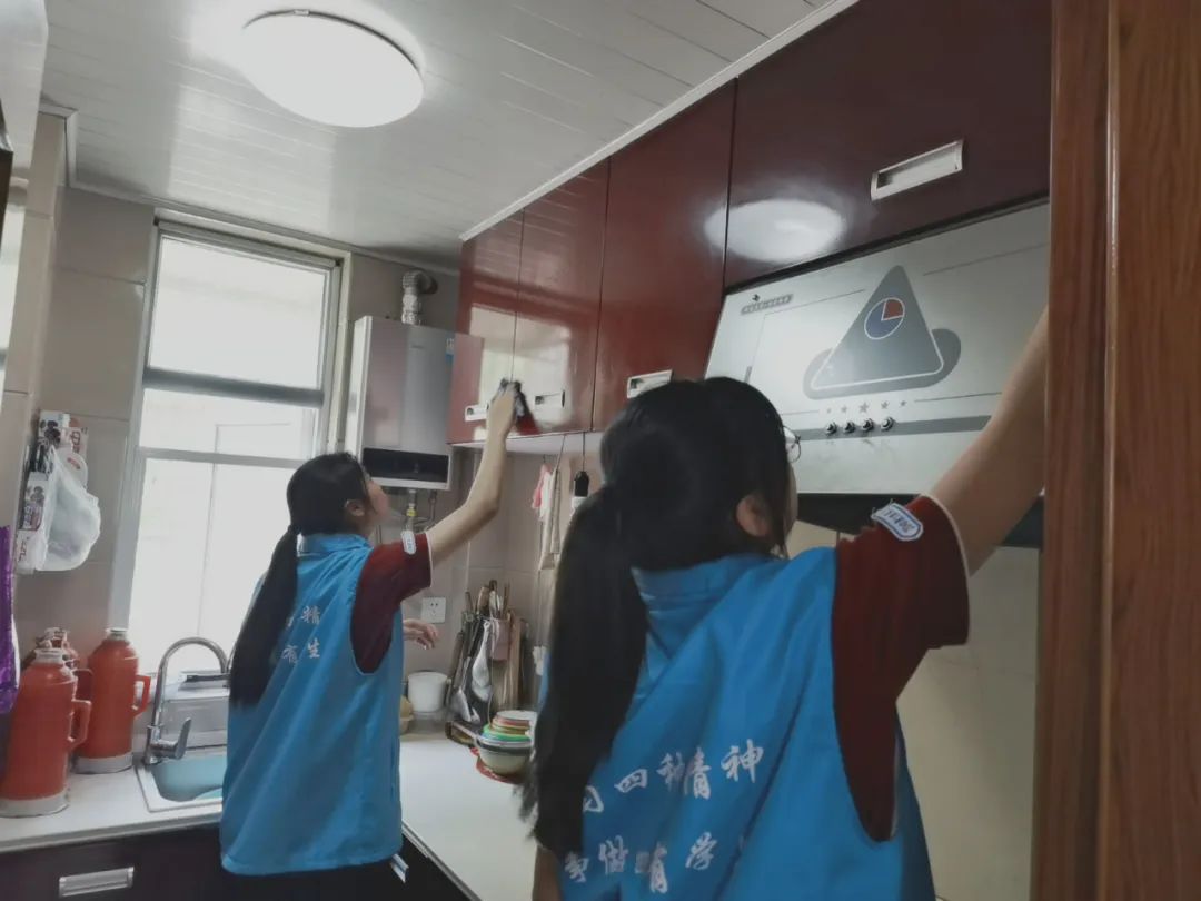 150233k4inmb11n4n31vv1.jpeg
